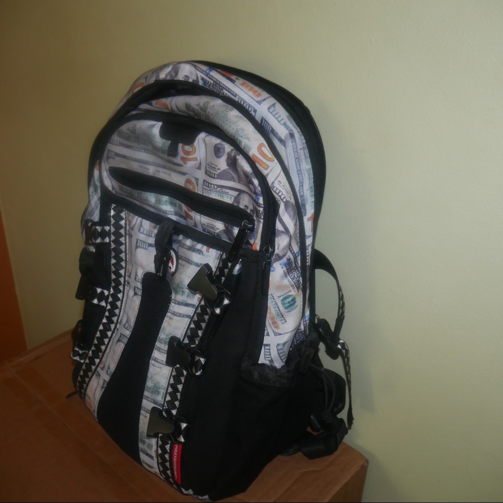 Sprayground bookbag - Picture 2 of 8